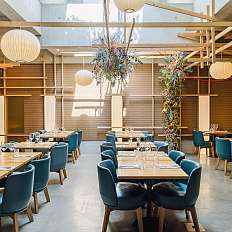 Eatery &amp; Bar